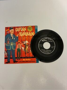 Pre-owned Captain Kangaroo "The Horse In Striped Pajamas" Golden
Record 45 RPM